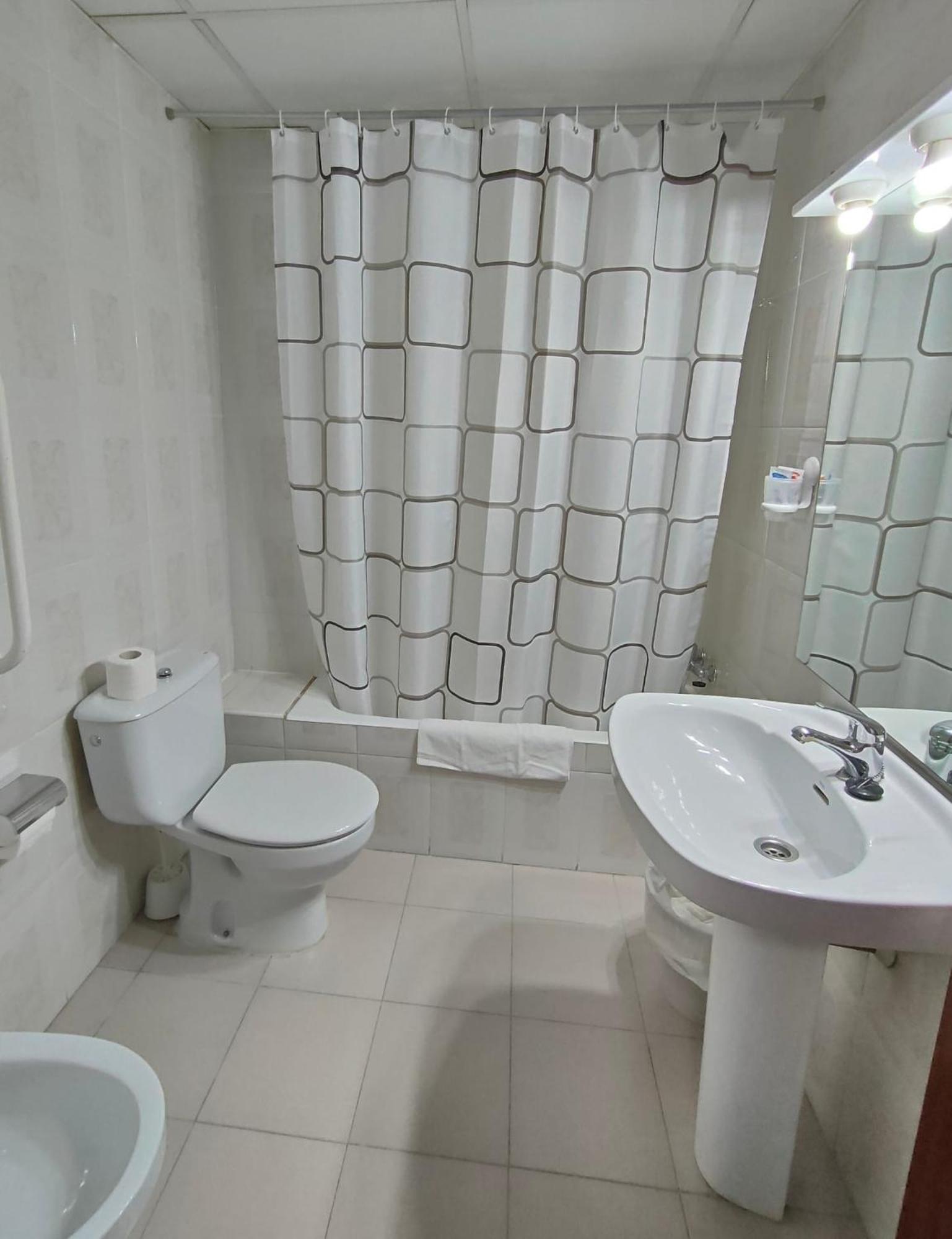 סרגוסה Hotel Cogullada מראה חיצוני תמונה