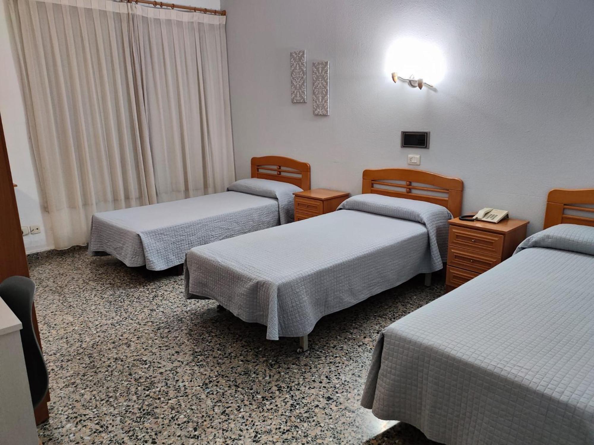 סרגוסה Hotel Cogullada מראה חיצוני תמונה