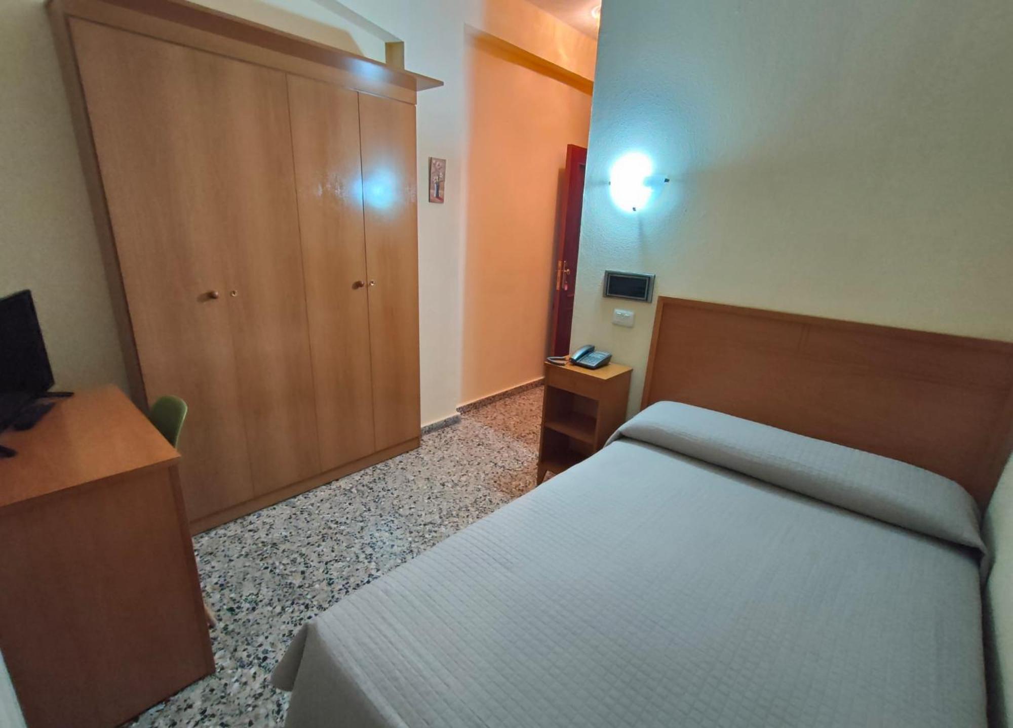 סרגוסה Hotel Cogullada מראה חיצוני תמונה