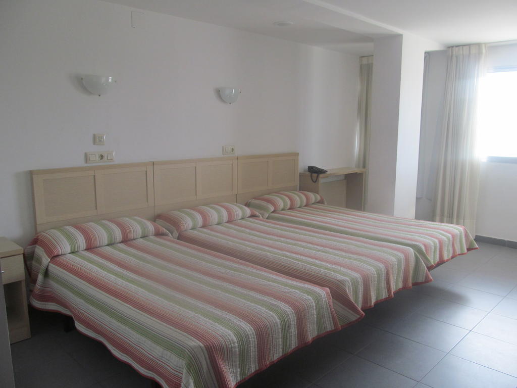 סרגוסה Hotel Cogullada מראה חיצוני תמונה